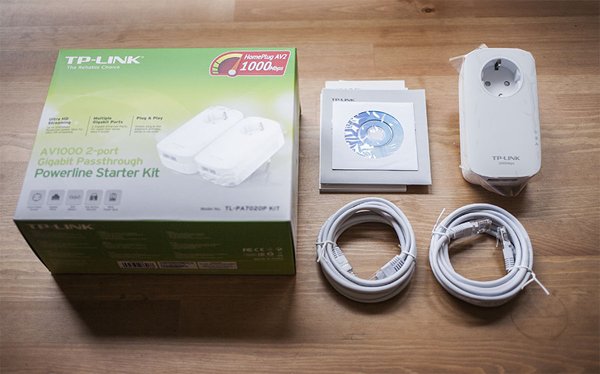 contenido-de-la-caja-del-kit-TP-LINK-TL-PA7020P